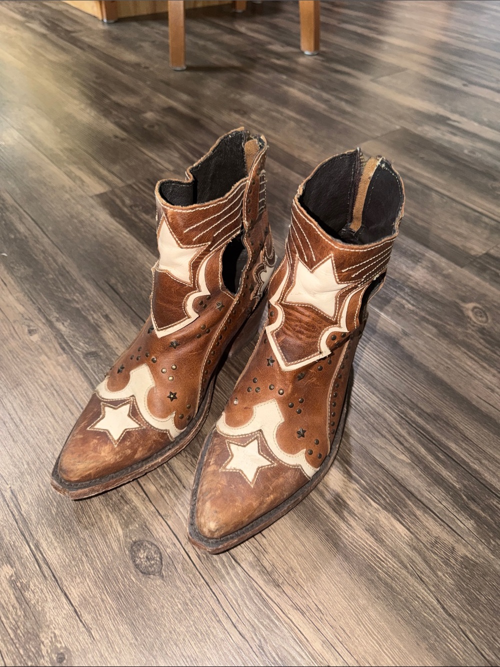 LIBERTY Black Brown and Cream Star Western Ankle Boots